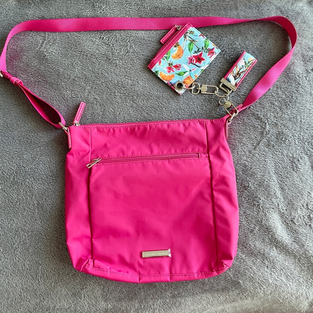 Samantha Brown crossbody bag in bright pink :)
